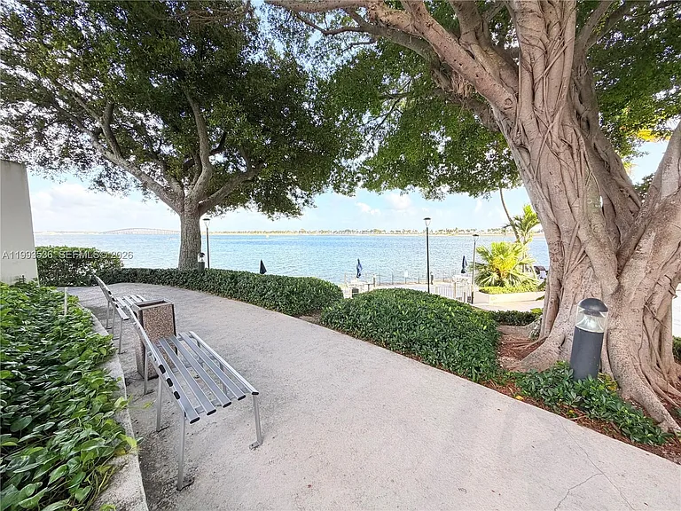 2333 Brickell Ave #1407 — Photo 24