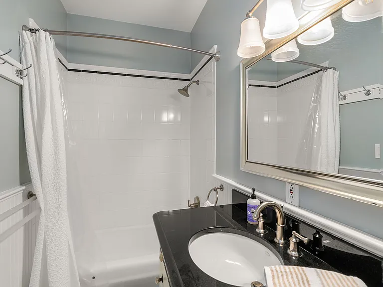 30 Hancock St #1 — Photo 16