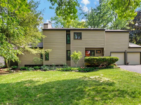 5813 Hempstead Rd, Madison, WI 53711