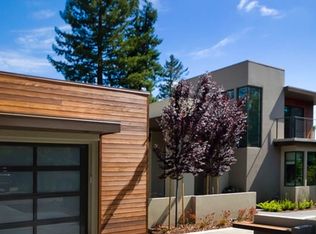 2966 Goodview Trl, Los Angeles, CA 90068