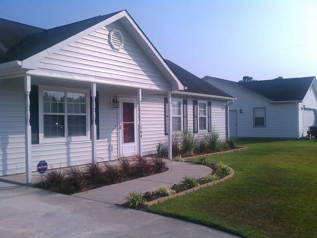 164 Glenwood Dr - Property Image