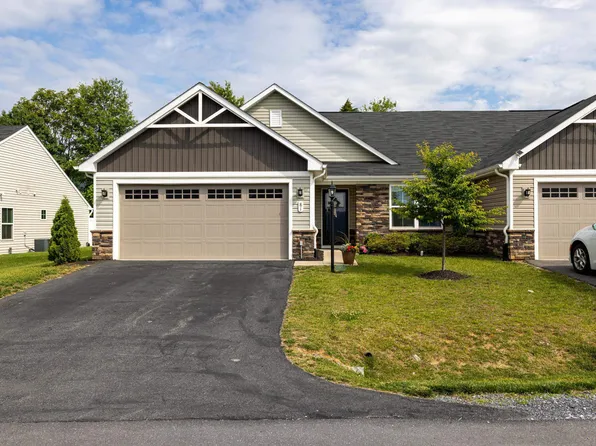 81 S Peak Dr, McGaheysville, VA 22840
