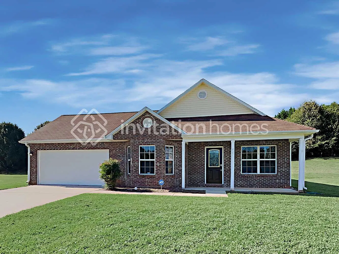 427 Underwood Ct Locust Grove, GA 30248 — Photo 1