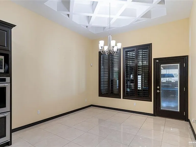 3312 Joycee Dr — Photo 9