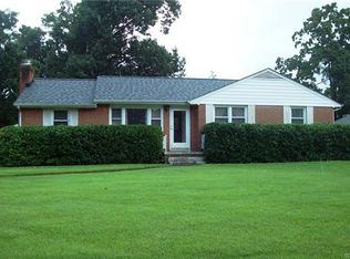 7301 Somoa Dr, Henrico, VA 23228