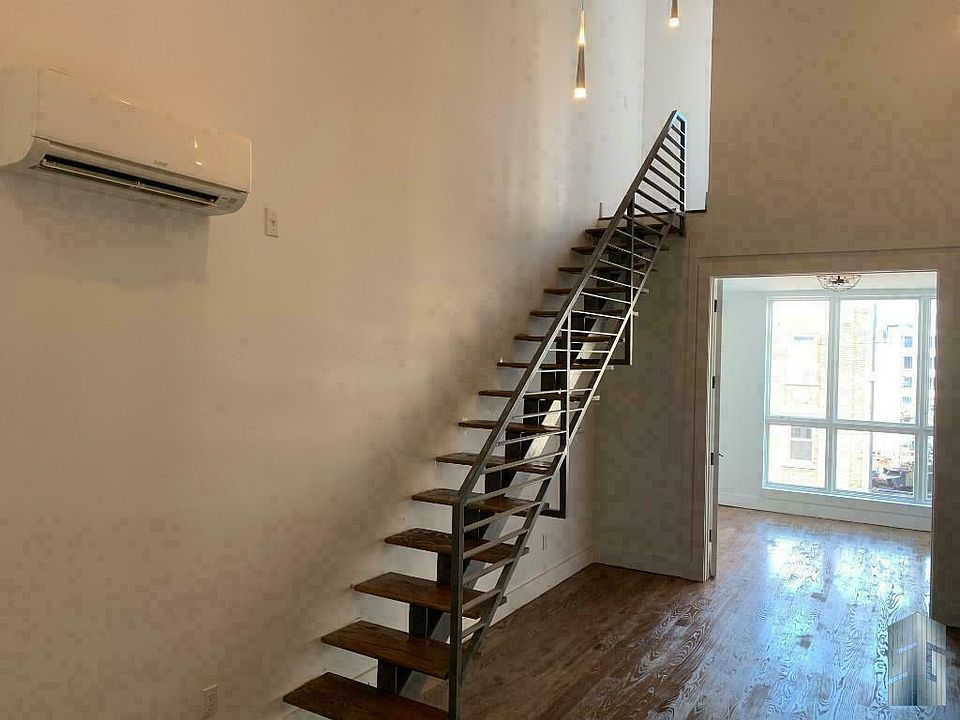 1st image of 1267 Pacific St APT 3B