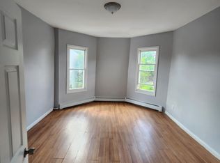 148 Chadwick Ave Floor 3, Newark, NJ 07108