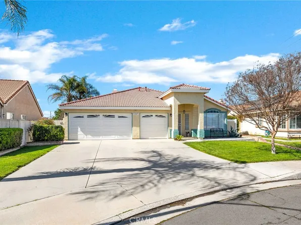 3147 Wimbledon Way, Hemet, CA 92545