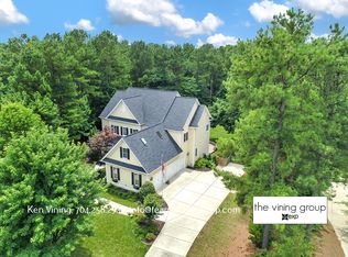 379 Bayberry Creek Cir, Mooresville, NC 28117