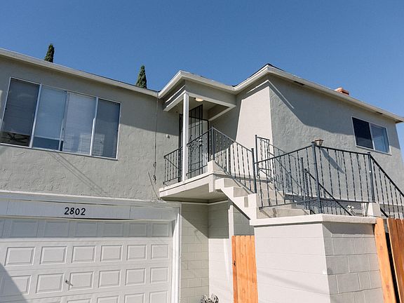 2nd image of 2802 Cypress Ave