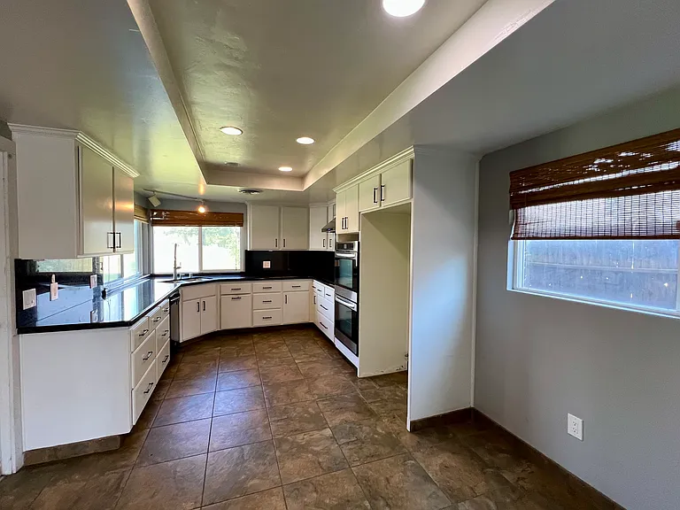 6508 Landfair Dr — Photo 13