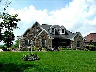 1st image of 218 Saundra Dr