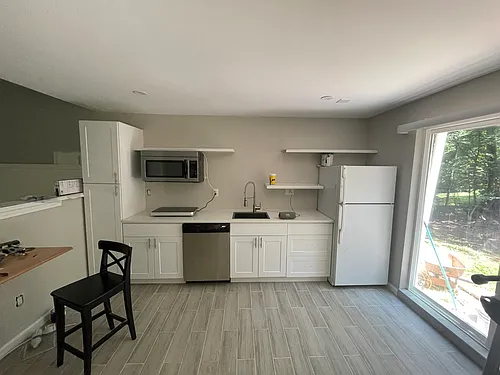 111 Mallard Ct Photo 1