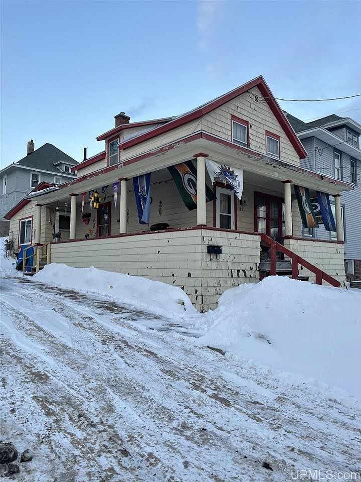 308 W Bluff St, Marquette, MI 49855 | Zillow