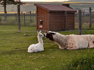 18100 Yankee Creek Rd, Gallatin Gateway, MT 59730