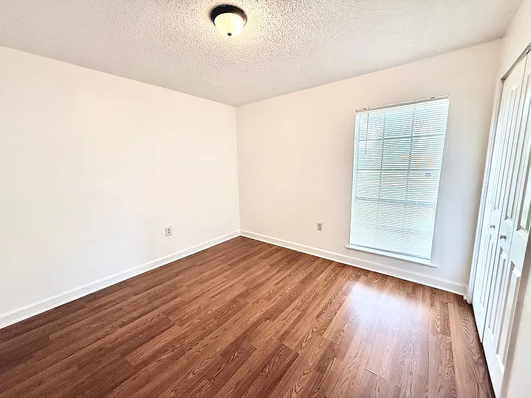 16405 Patton Ave — Photo 14