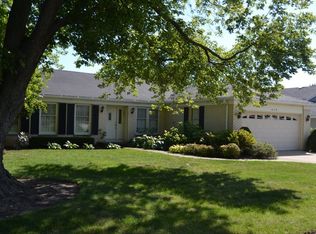 602 Nordic Ct, Libertyville, IL 60048