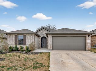 536 Bronze Cir E, Springtown, TX 76082