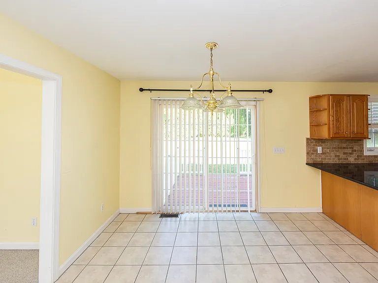 469 Walnut St — Photo 51
