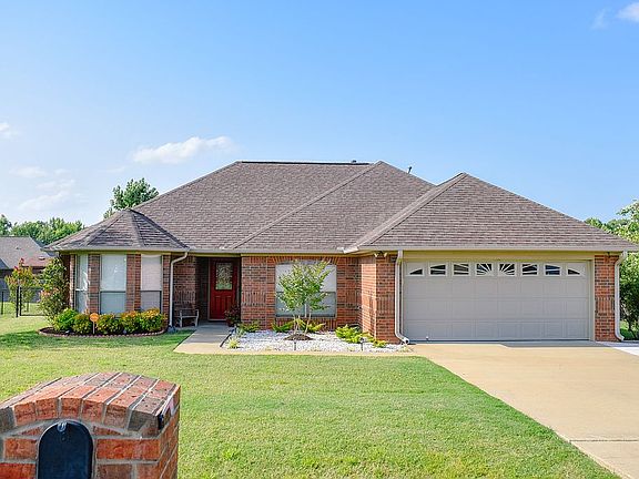 2nd image of 4503 Magee Dr