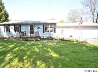 7168 Mutton Hill Rd, Auburn, NY 13021
