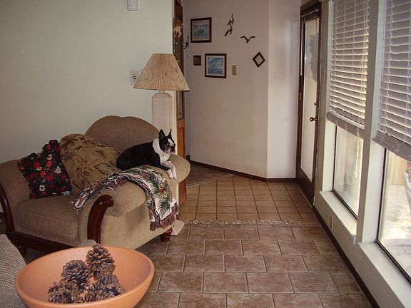 3rd image of 20053 Saratoga Trl