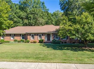 7227 City View Dr, Charlotte, NC 28212