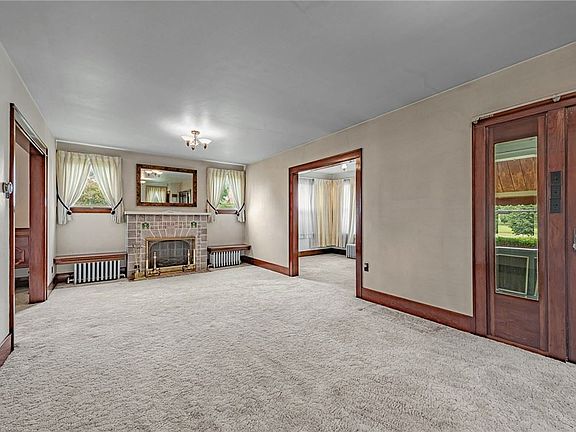 2nd image of 797 Homestead Ave