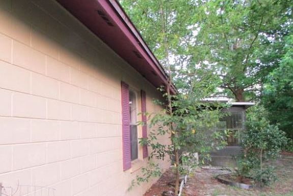 2nd image of 1845 Pecan Dr