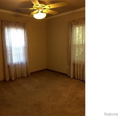 2nd image of 47717 Jefferson Ave