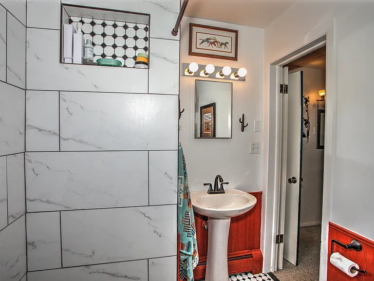 405 Nevava St #2 — Photo 10