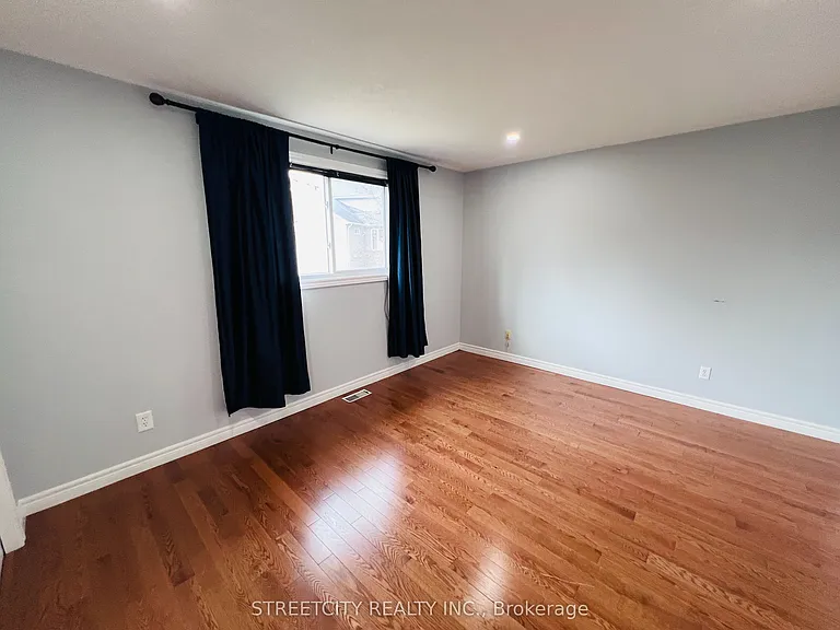 1279 Aldersbrook Rd — Photo 28