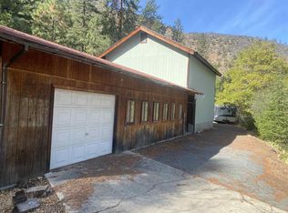 8320 Hudson Rd, Yreka, CA 96097