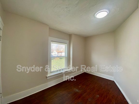 5th image of 39 Brown St #39