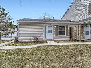 1043 Brunswick Hbr #0, Schaumburg, IL 60193