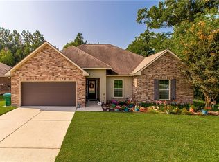 711 Whip St, Hammond, LA 70403