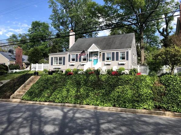 10611 Saint Paul St, Kensington, MD 20895