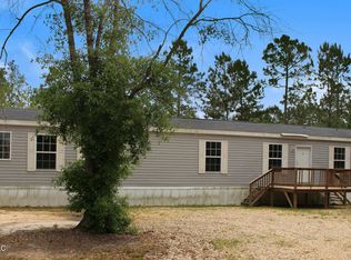 25200 Creek Cv, Perkinston, MS 39573