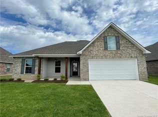 4525 Bear Crossing Ln, Lake Charles, LA 70607