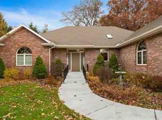 2309 Vista Close, Rockford, IL 61107