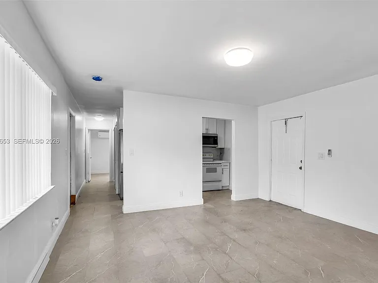 645 NW 15th Ave #1 — Photo 28