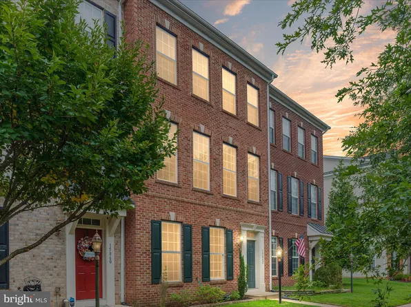 15862 Mackenzie Manor Dr, Haymarket, VA 20169