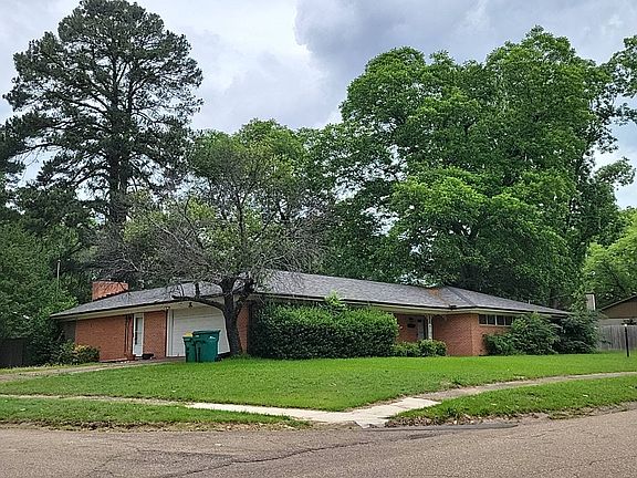 3rd image of 3801 Rio Grande Ave