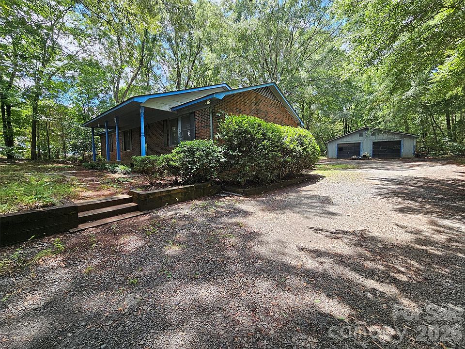 1st image of 11488 Beagle St
