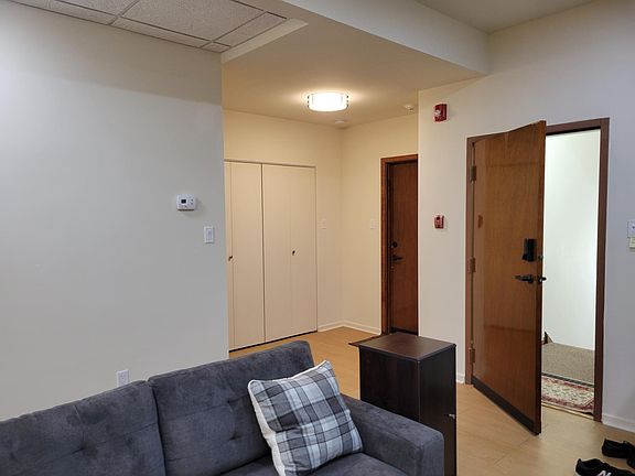 3rd image of 1421 Spruce St #2A