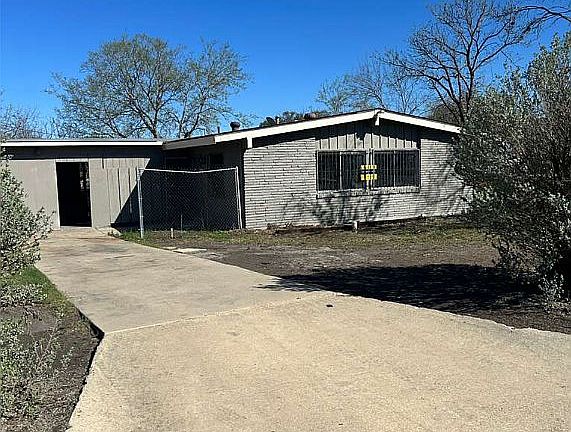 5th image of 7034 Dawn Valley Dr