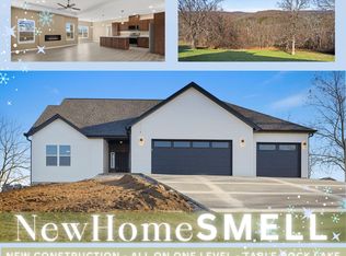 1296 Mule Barn Dr, Cape Fair, MO 65624