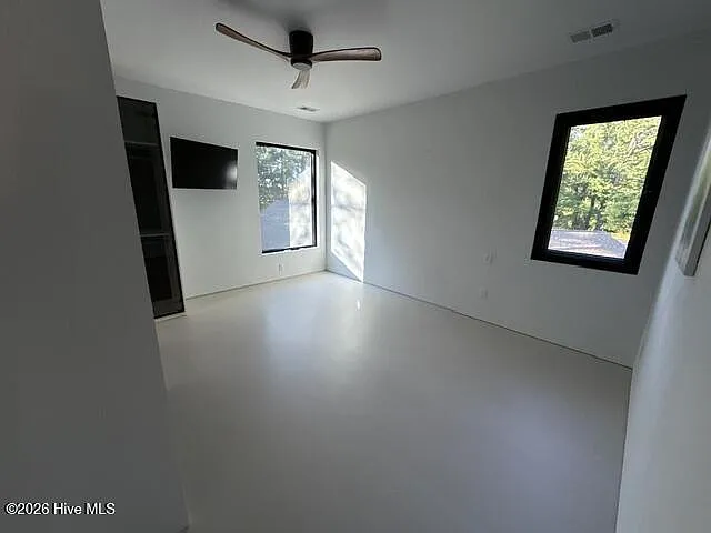 5 Lake Hills Rd — Photo 17