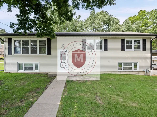 616 Santa Fe St, Leavenworth, KS 66048