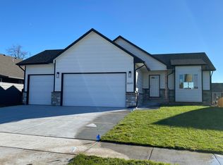 8649 E Chris St, Wichita, KS 67226